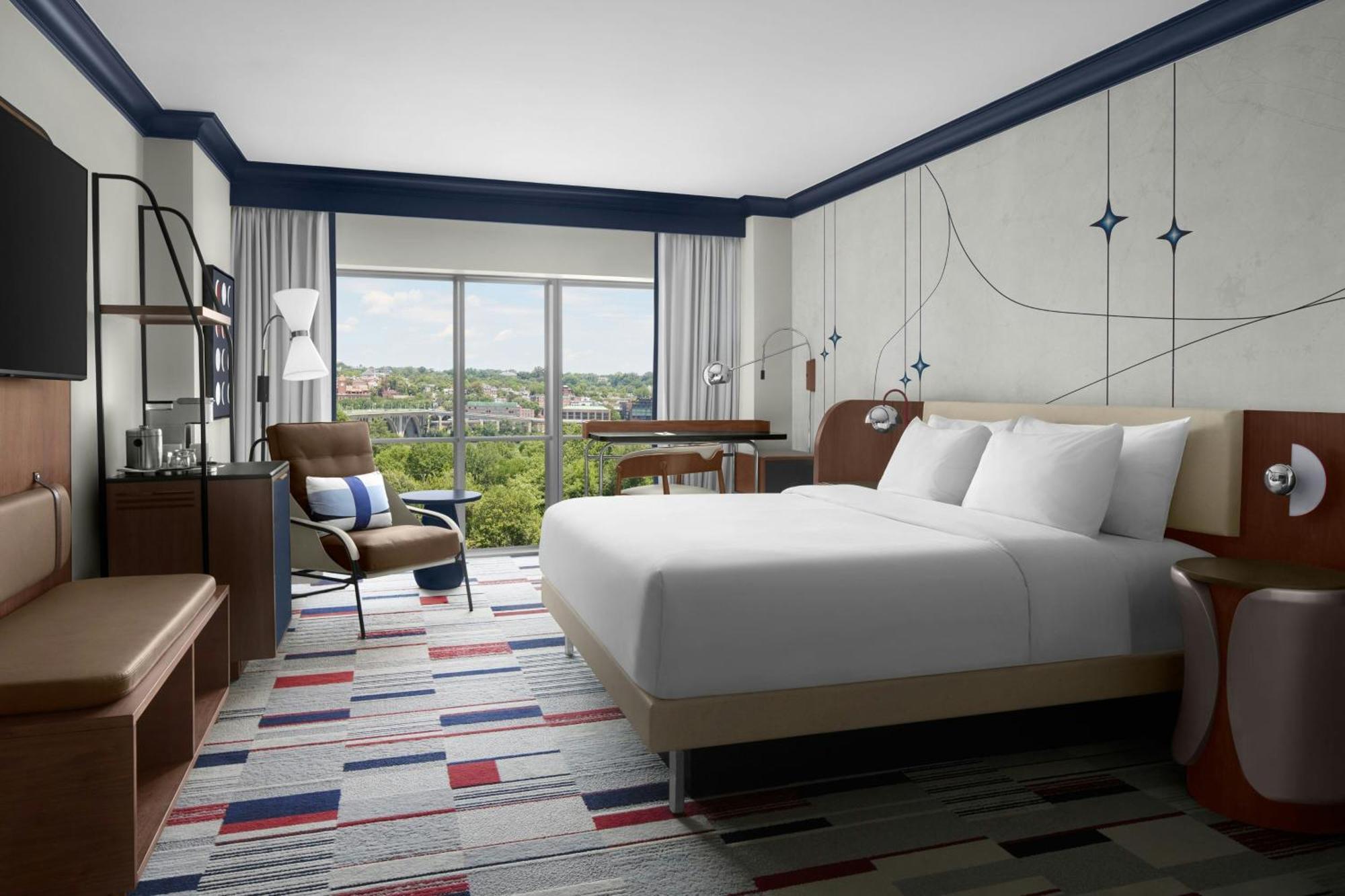 Deluxe King Room